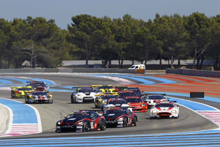 Nissan GT-R Race Scene Picture